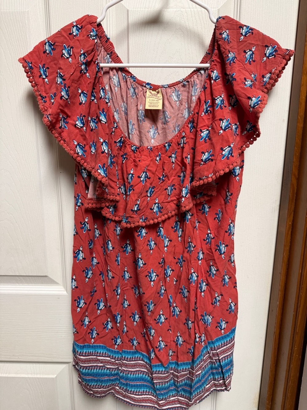 Faded Glory Red Ruffle Shoulder Floral Tunic with Blue Accent